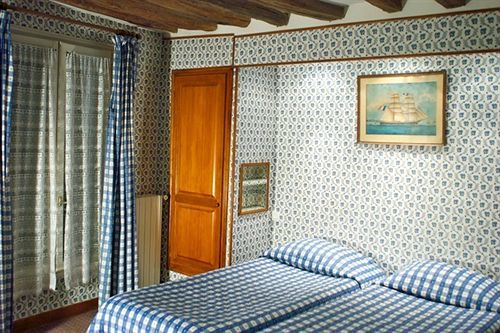 Du Lys Hotel 3*