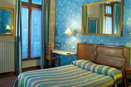 Du Lys Hotel 3*
